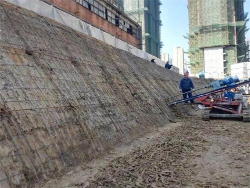 华宁建筑边坡支护